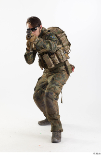 Photos Frankie Perry Army KSK Recon Germany Poses aiming the…